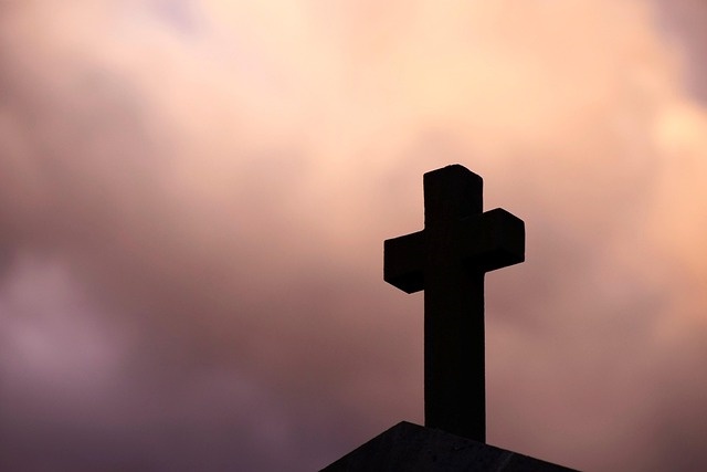 SALMO 2: A Rebelião Contra Deus e Seu Ungido